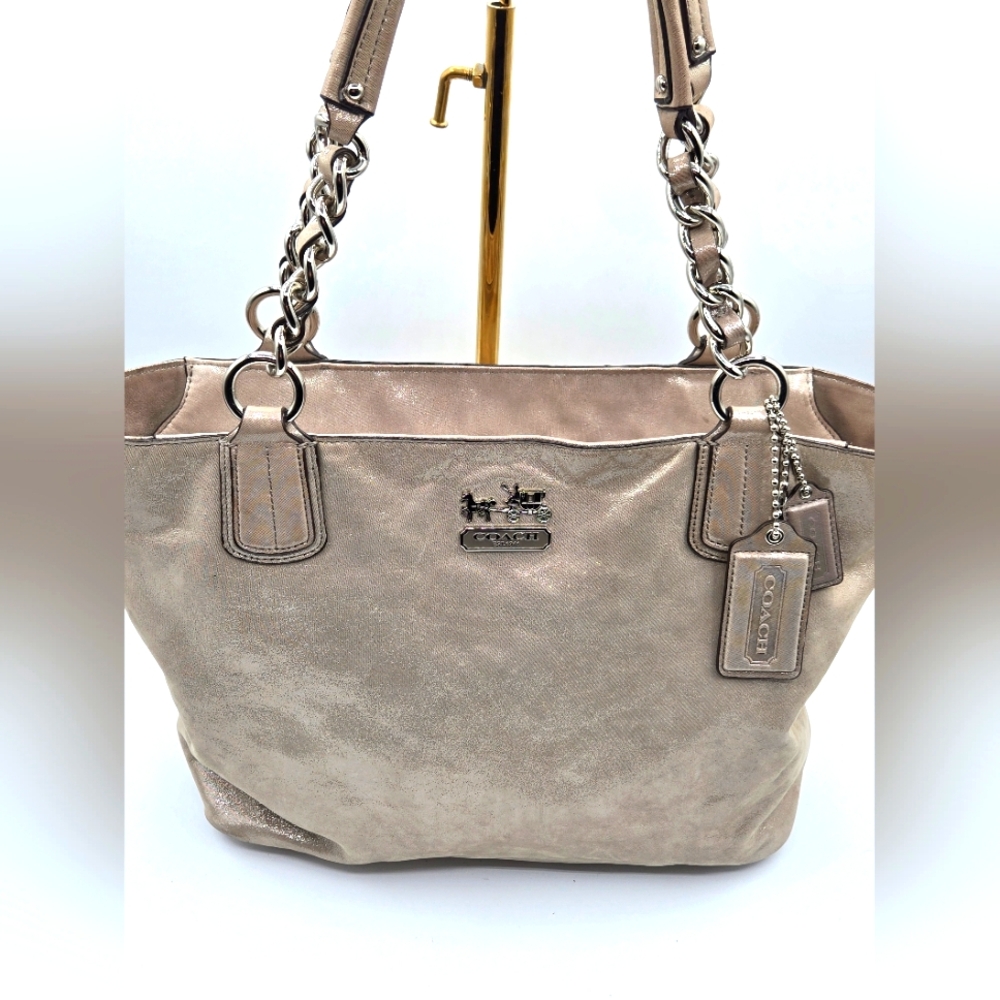 COACH Chelsea East West Beige Shimmer Patent Leather Shoulder Tote Bag